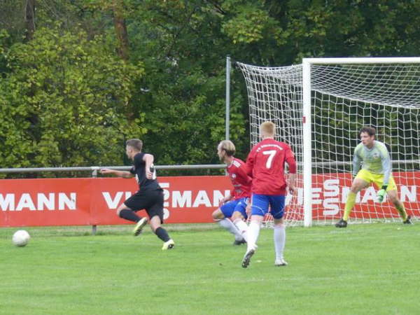 FC Ederbergland II - SV Leusel  4-1  17