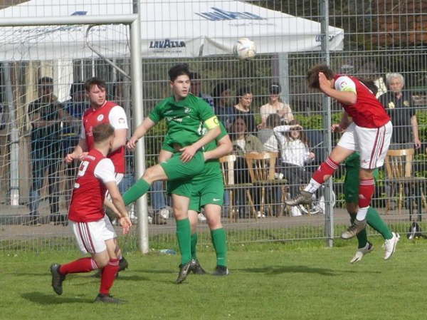 FC Weickartshain - SV Leusel II  1-0  06