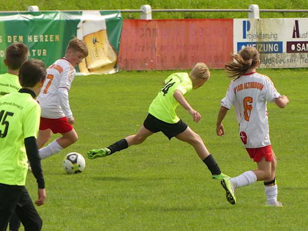 JSG Ohmtal-Vogelsberg - SV Altenburg  1-2  08