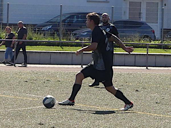 MTV 1846 Gie�en - SV Leusel  3-3  11