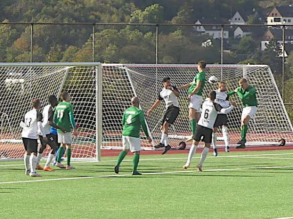 SG Eschenburg - SV Leusel  4-1  06