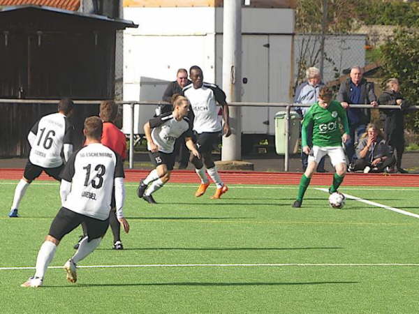 SG Eschenburg - SV Leusel  4-1  06