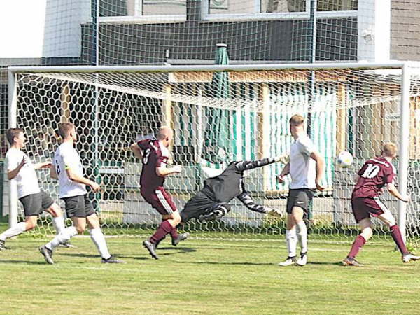SG Leusel II-Alsfeld-Eifa I - SG Saasen Harbach  4-3  01