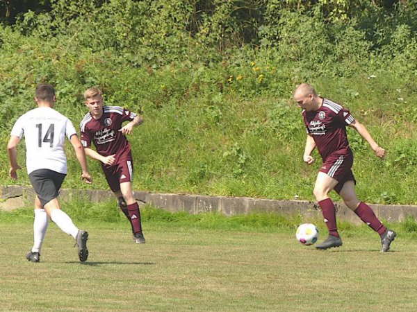 SG Leusel II-Alsfeld-Eifa I - SG Saasen Harbach  4-3  01