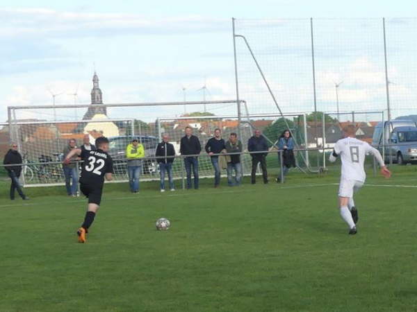 SV Emsdorf - SV Leusel  0-3  25