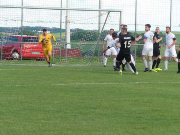 SV Emsdorf - SV Leusel  0-3  25