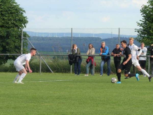 SV Emsdorf - SV Leusel  0-3  25