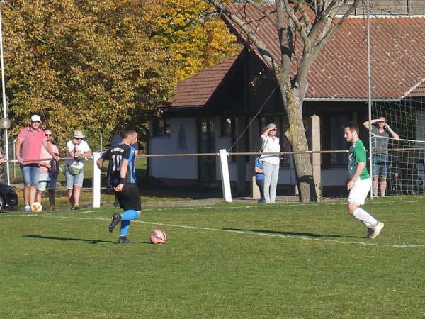SV Leusel - FC Burgsolms  0-0  14