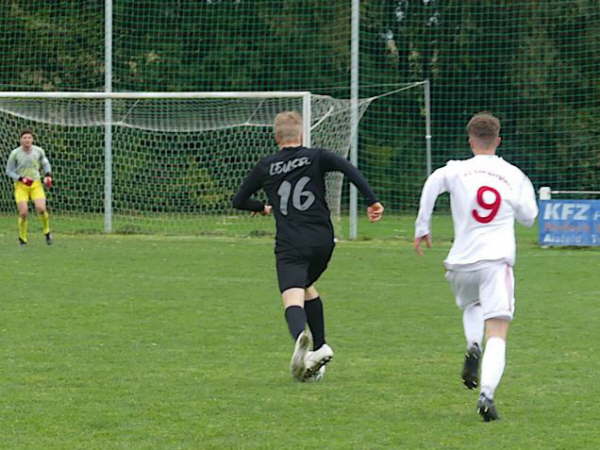 SV Leusel - FC Ederbergland II  0-1  22