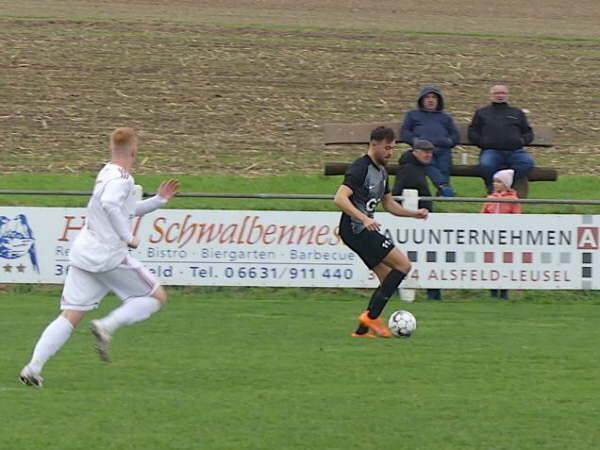 SV Leusel - FC Ederbergland II  0-1  22