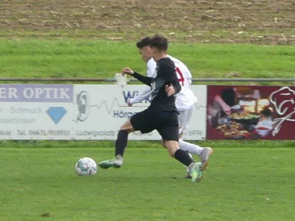 SV Leusel - FC Ederbergland II  0-1  22