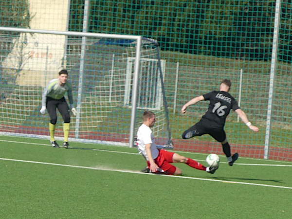 SV Leusel - FC Ederbergland II  2-1  09