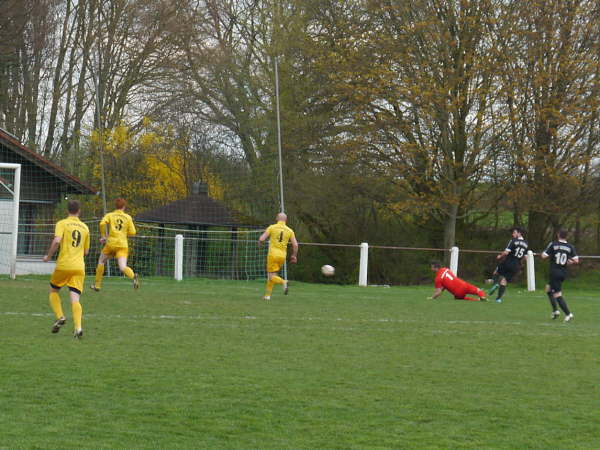 SV Leusel - FC Groen-Buseck 6-1  17