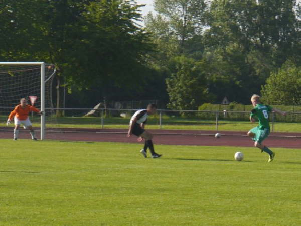 SV Leusel - FSG Biebertal 2-2 31