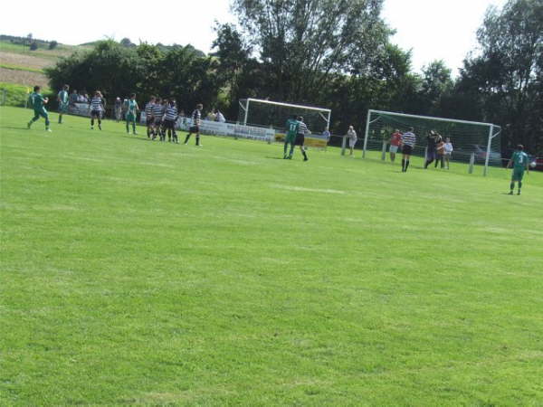 SV Leusel - FSG Kirtorf 1-1 23