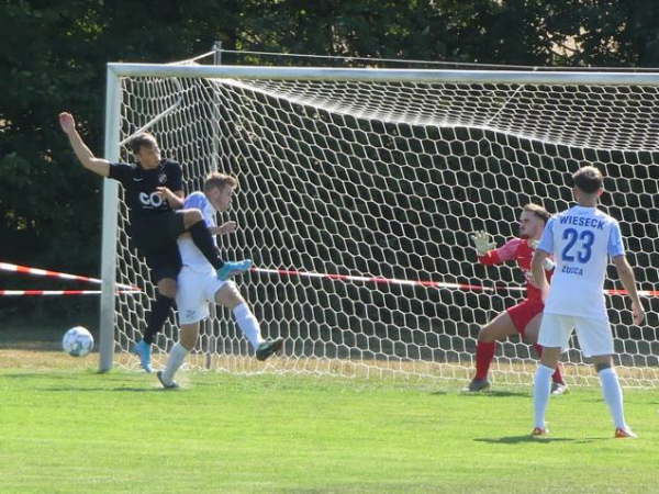 SV Leusel - TSG Wieseck  3-4  28