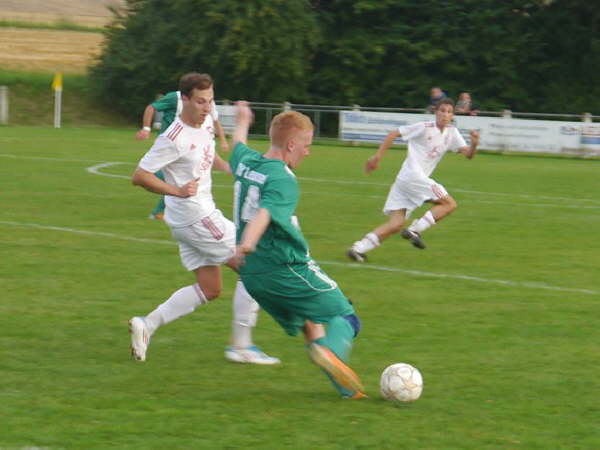 SV Leusel - TSV Klein-Linden 1-1 24