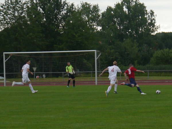 SV Leusel - TSV Klein-Linden 2-1 08