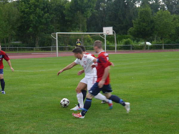 SV Leusel - TSV Klein-Linden 2-1 08