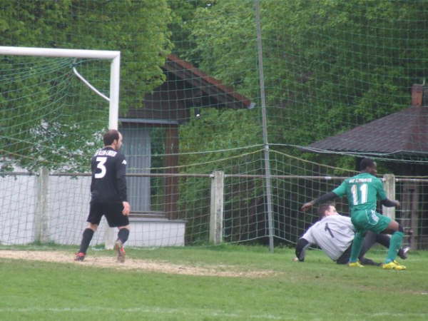 SV Leusel - TSV Klein-Linden 2-2 09