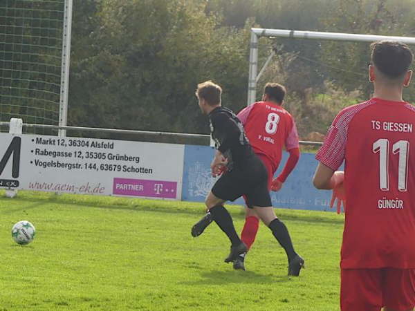 SV Leusel - T�rkiyemspor Gie�en  4-1   20