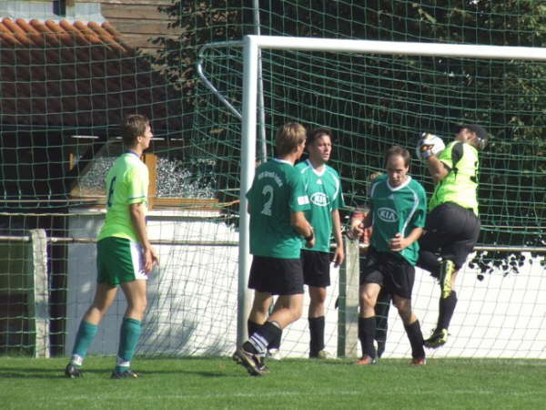 SV Leusel II - VfR Gro�-Felda 4-2 27