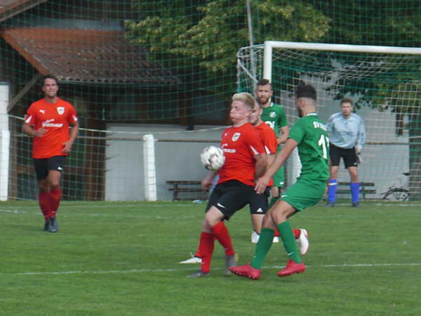 SV Leusel  - MTV 1846 Gie�en  4-2  04