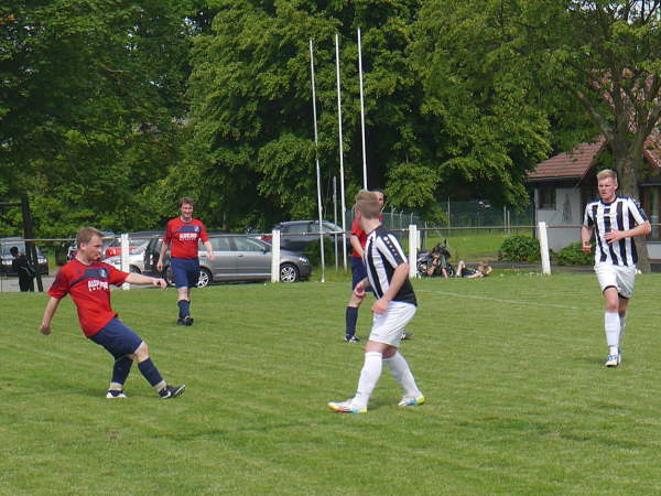 SV Leusel ll - FSG Kirtorf 1-7 28