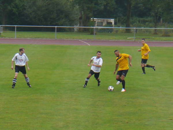 SV Leusel ll - FSG Kirtorf ll 2-0 25