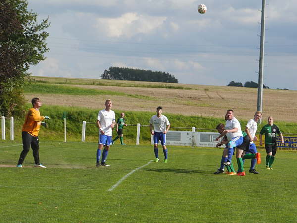 SV Leusel ll - SV Bobenhausen  6-0  03