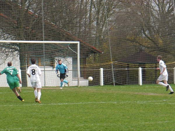SV Leusel ll - TV-VfR Gro�-Felda 1-1 21