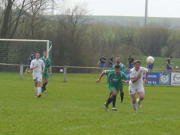 SV Leusel ll - TV-VfR Gro�-Felda 1-1 21