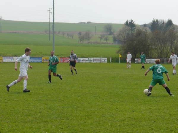 SV Leusel ll - TV-VfR Gro�-Felda 1-1 21