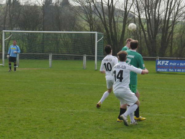 SV Leusel ll - TV-VfR Gro�-Felda 1-1 21