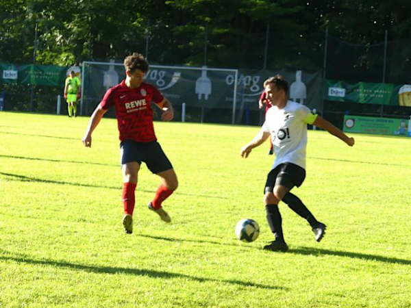 SV Mcke - SV Leusel  2-5  06