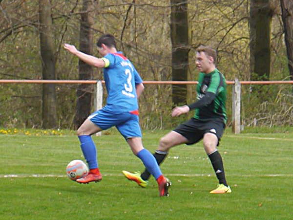 SV M�cke ll - SV Leusel ll  0-1  14