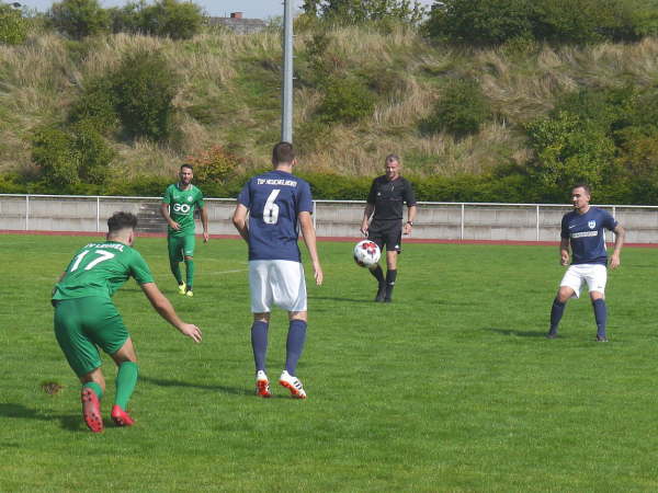 TSF Heuchelheim - SV Leusel  2-6  25