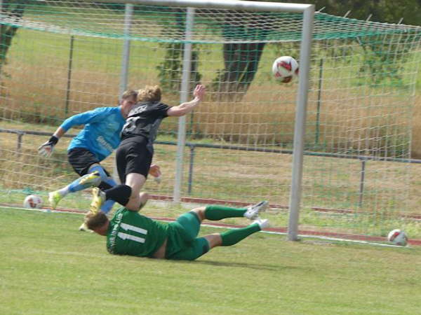 VfR 1920 Lich - SV Leusel  4-2  09